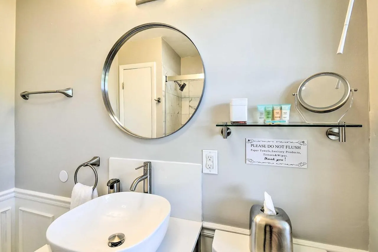 Charming Hampton Home With Yard 2 Mi To Beach! United States